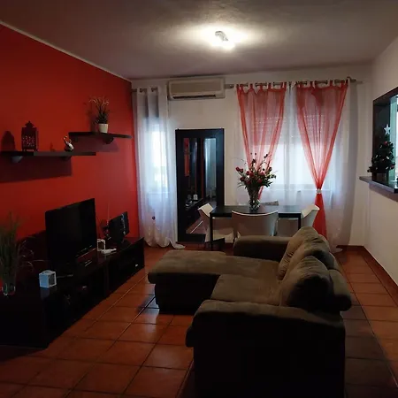 Serra Da Estrela 3 Bedrooms Economic Flat