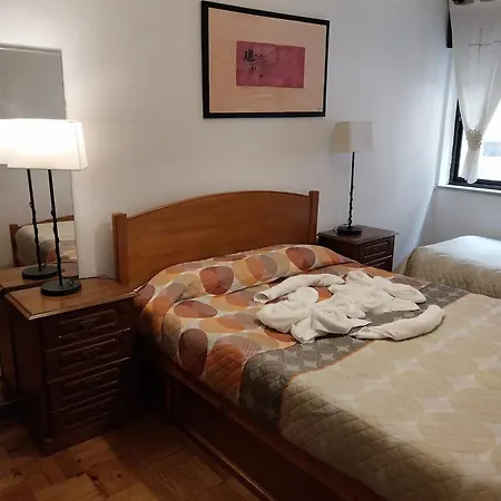 Serra Da Estrela 3 Bedrooms Economic Flat דירה סייה